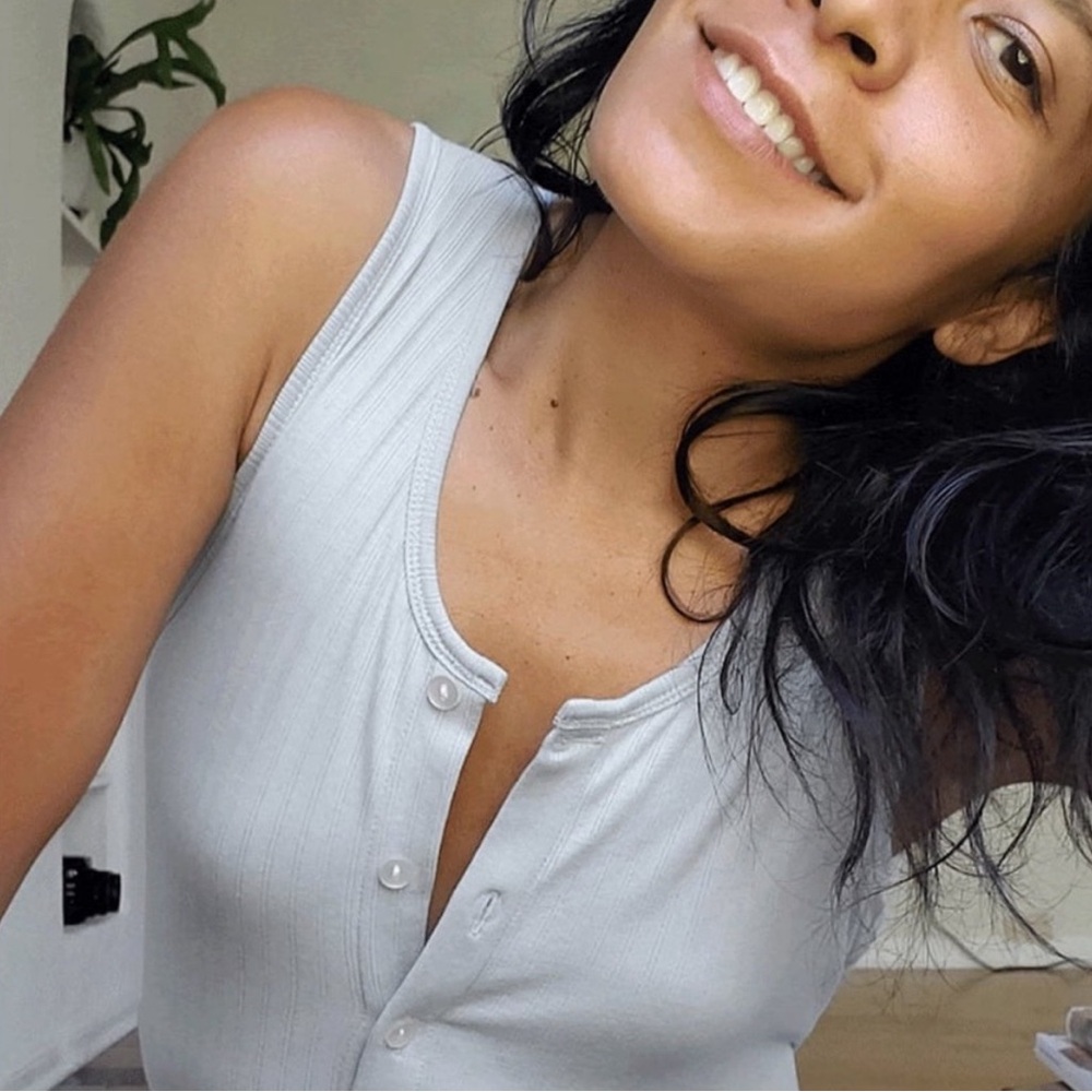 RARE NO LONGER SOLD Everlane Selfie Button Tank Light Blue XXS